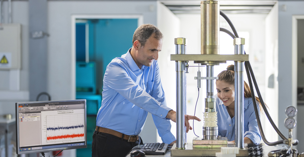 mechanical engineering lab frederick university nicosia campus